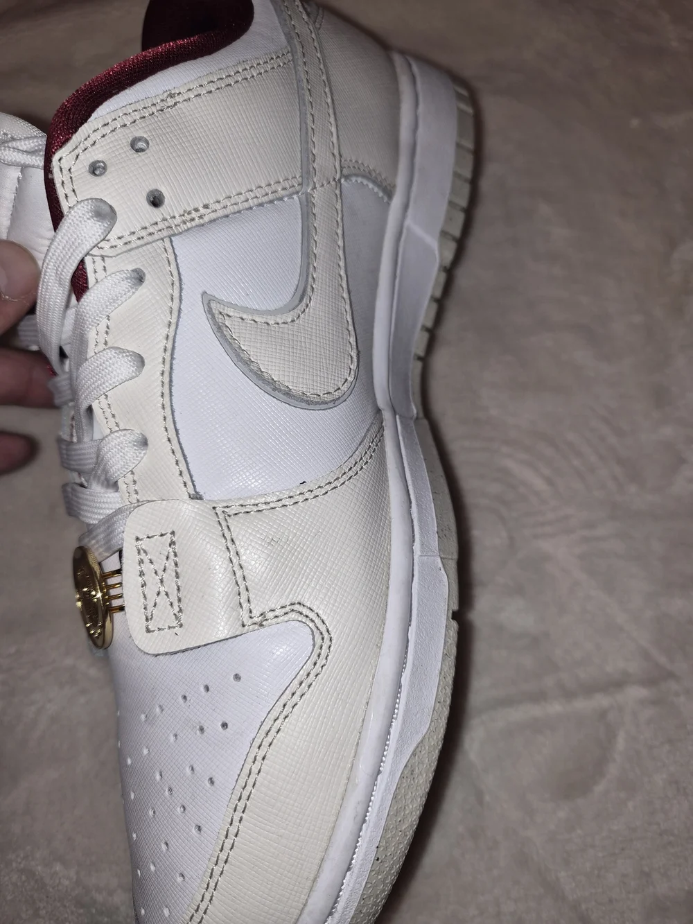 Nike Dunk Low SE Just Do It White Team Red DV1160-100 Women’s 10 / Men’s 8.5